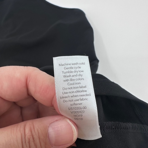 Athleta Workout Tank Top Womens S Black Racer Back Open Stretch Activewear - Picture 6 of 9